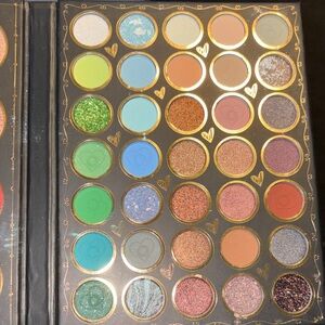Gatubela 117 Color Eye Shadow Palette